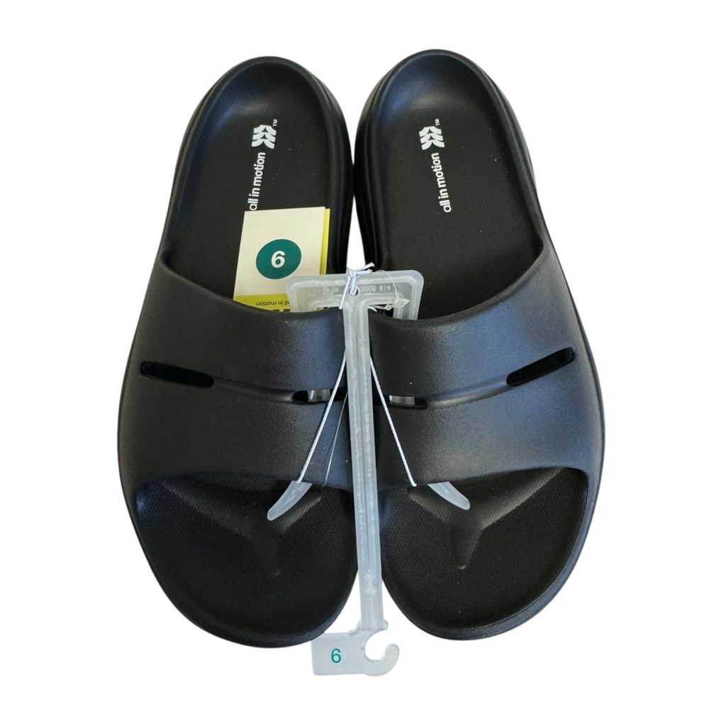all in motion Black Slide Sandals with Yellow Price Tag size 9